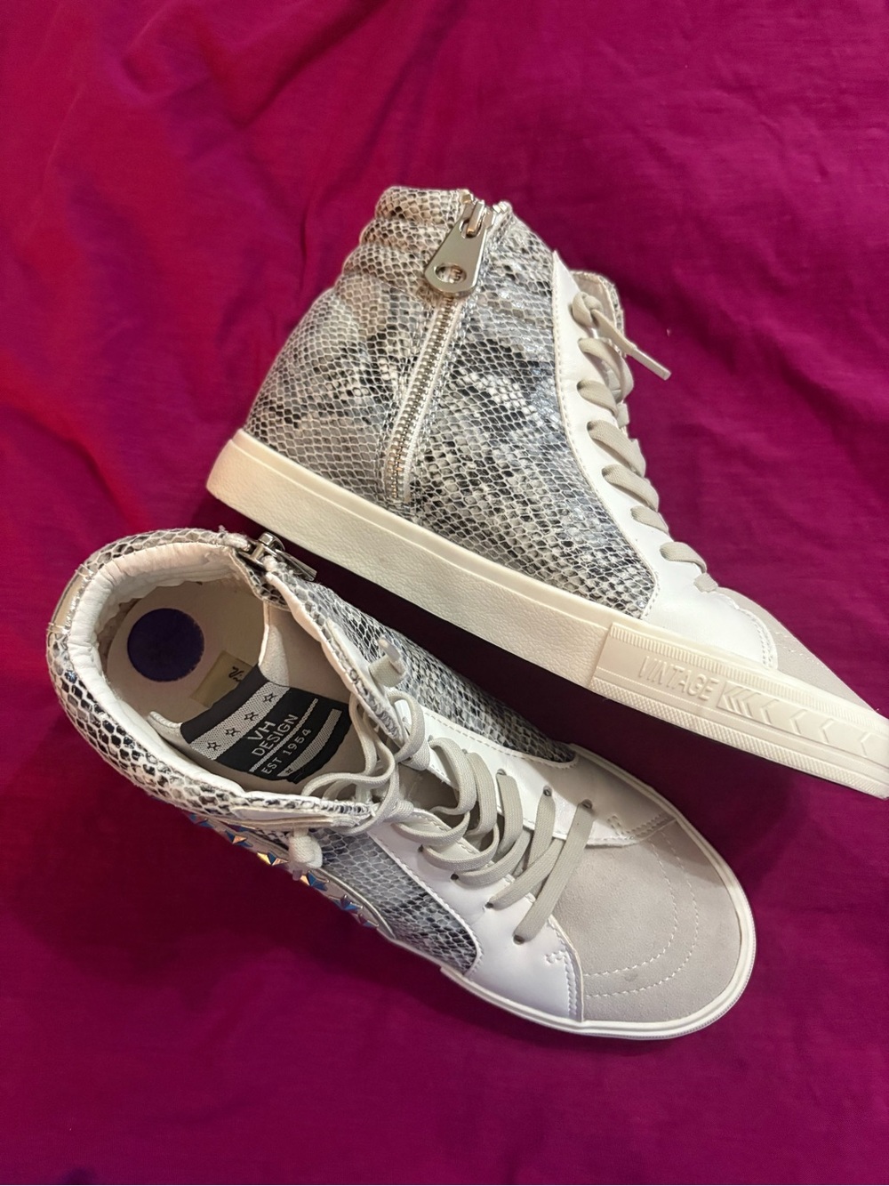 NWT Vintage Havanas High-Top Women's Snake-Print Sneakers in Gray 8.5